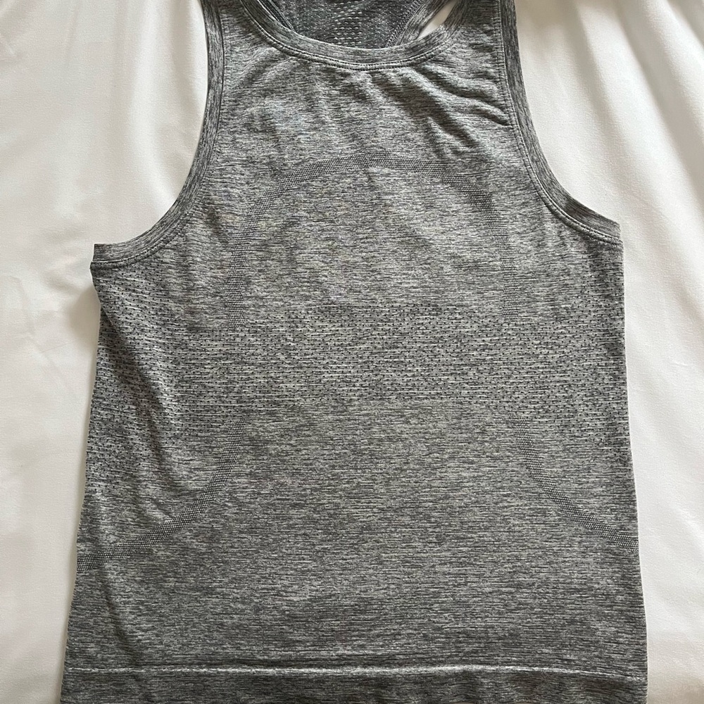 Lululemon swiftly tech tank